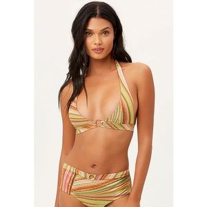 NWT Frankie’s Bikini x Hailyee Steinfeld